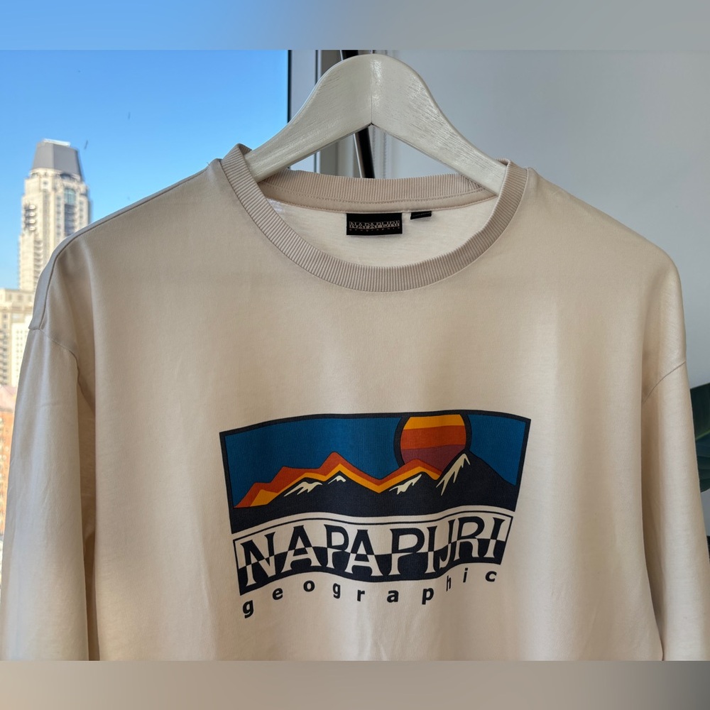 Long sleeve off-white / cream Napapijri men medium
